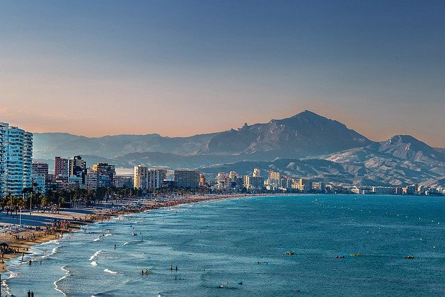 Alicante: il periodo migliore per visitare la città e le attrazioni
