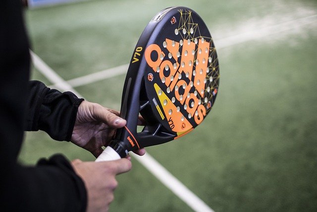 Racchette da padel: ecco i modelli più richiesti dagli appassionati