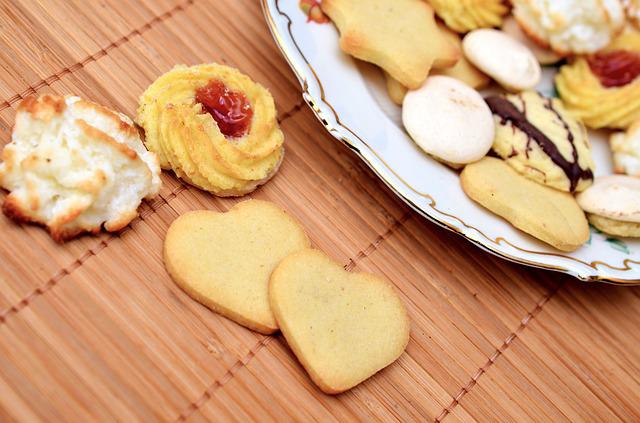 Biscottini secchi di Venezia: come si preparano i Baicoli? Qual è la loro storia?