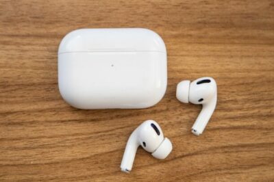 Alzare volume AirPods: come si fa? Ecco come modificare il volume delle cuffie!