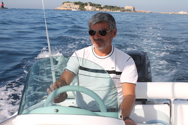Patente nautica 2026: come ottenerla, costi e requisiti aggiornati”